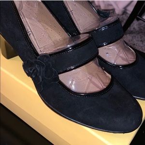 Softspots Mary Jane heels